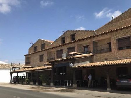 Отель El Quijote Эль-Тобосо Экстерьер фото